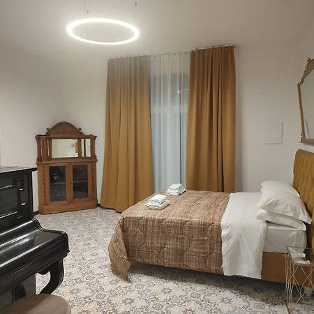 Casa Enzina Hotel Sorrento Exterior photo